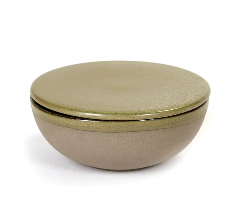Serax Surface By Sergio Herman Kom Met Deksel 13 Cm Camogreen 3 Serax Surface By Sergio Herman Kom Met Deksel 13 Cm Camogreen