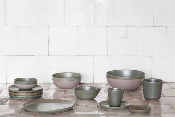 Serax Surface By Sergio Herman Koffiekop En Schotel Camogreen 4 Serax Surface By Sergio Herman Koffiekop En Schotel Camogreen - Afbeelding 2