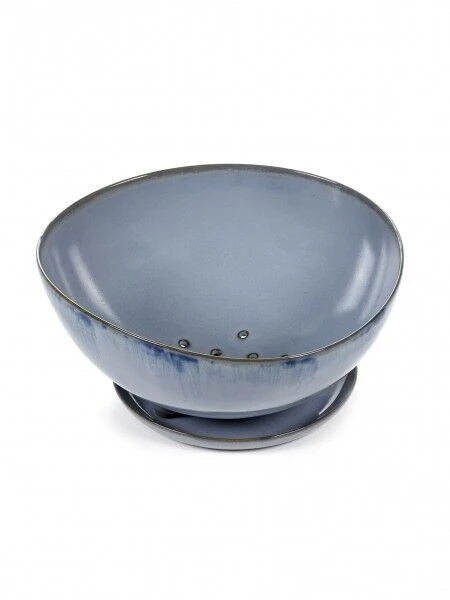 Serax Terres De Rêves Vergiet L ø 23,5 Cm Met Schaal ø 16 Cm Stoneware Blauw 3 Serax Terres De Rêves Vergiet L ø 23,5 Cm Met Schaal ø 16 Cm Stoneware Blauw