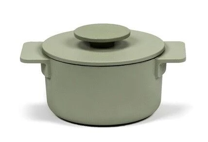 Serax Surface By Sergio Herman Braadpan ø 12 Cm Gietijzer Camogreen 3 Serax Surface By Sergio Herman Braadpan ø 12 Cm Gietijzer Camogreen